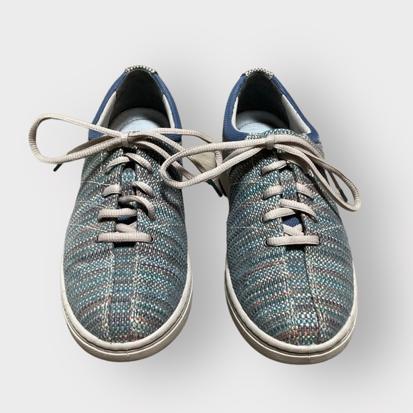 Dansko Variegated Lace up Comfort Sneakers - Size 38 - Picture 4 of 7